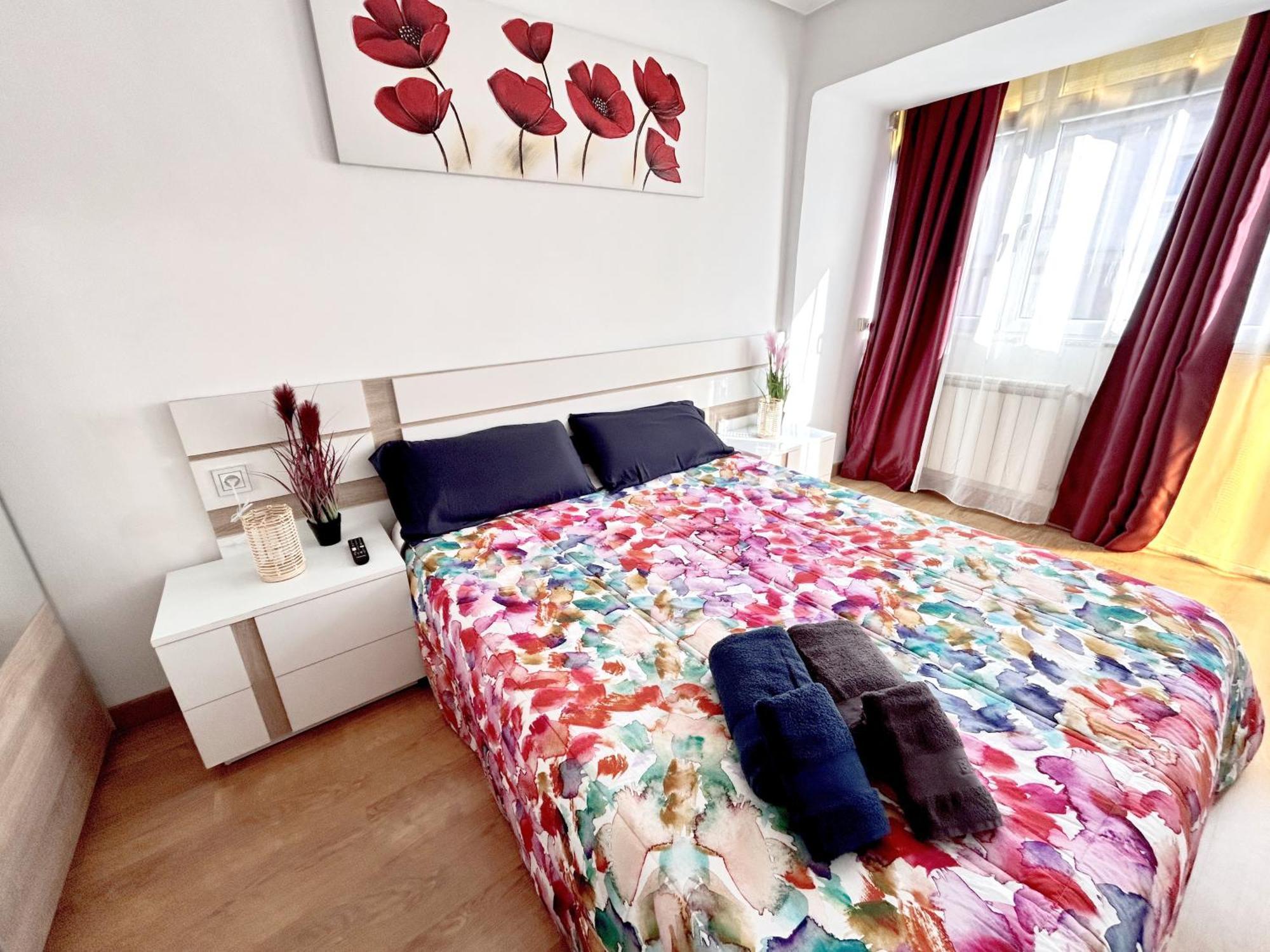 Nuevo Cerca Centro , Wifi Y Calefaccion Apartment Oviedo Luaran gambar